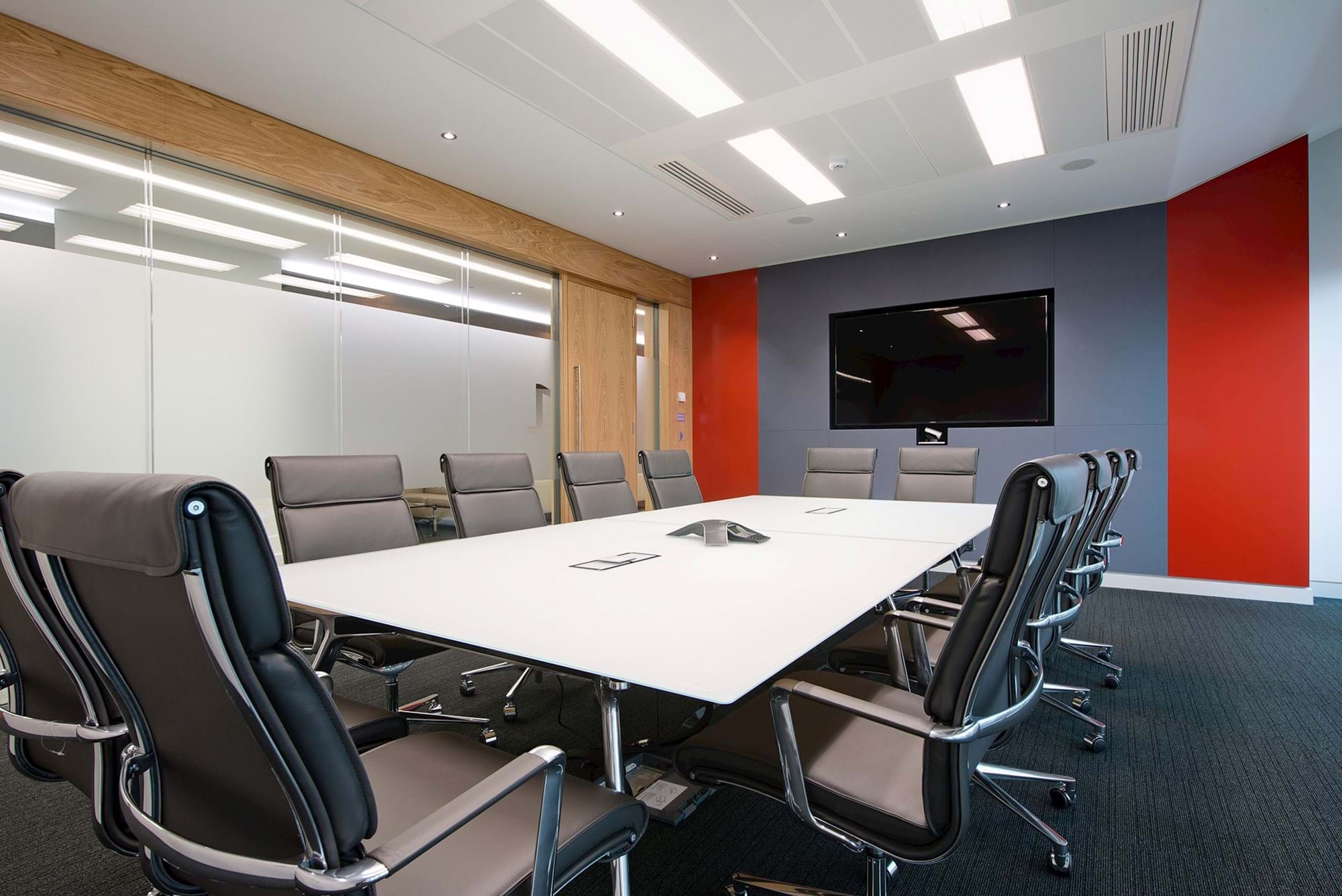 Modus Workspace office design, fit out and refurbishment - DS Smith - Meeting Room - DS Smith 05.jpg