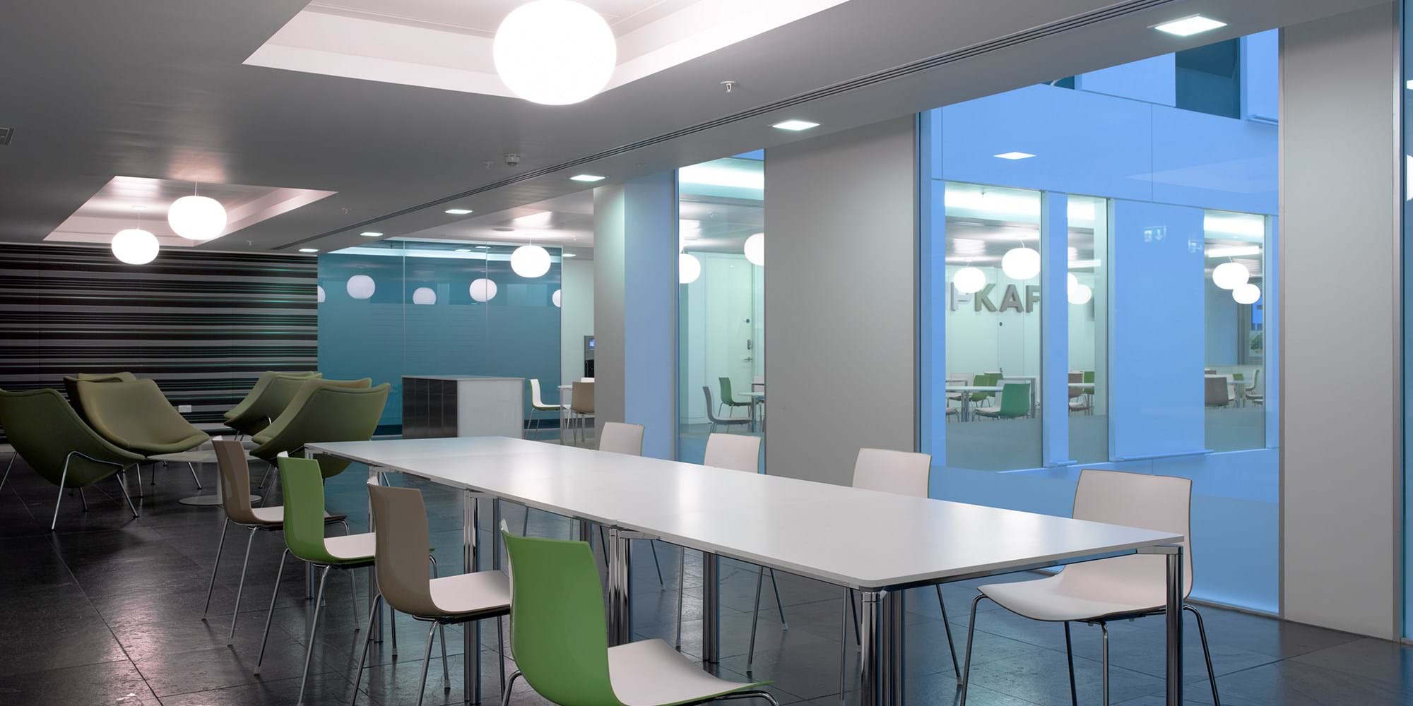 Modus Workspace office design, fit out and refurbishment - Kaupthing Bank - kaupthing 5th 010.jpg