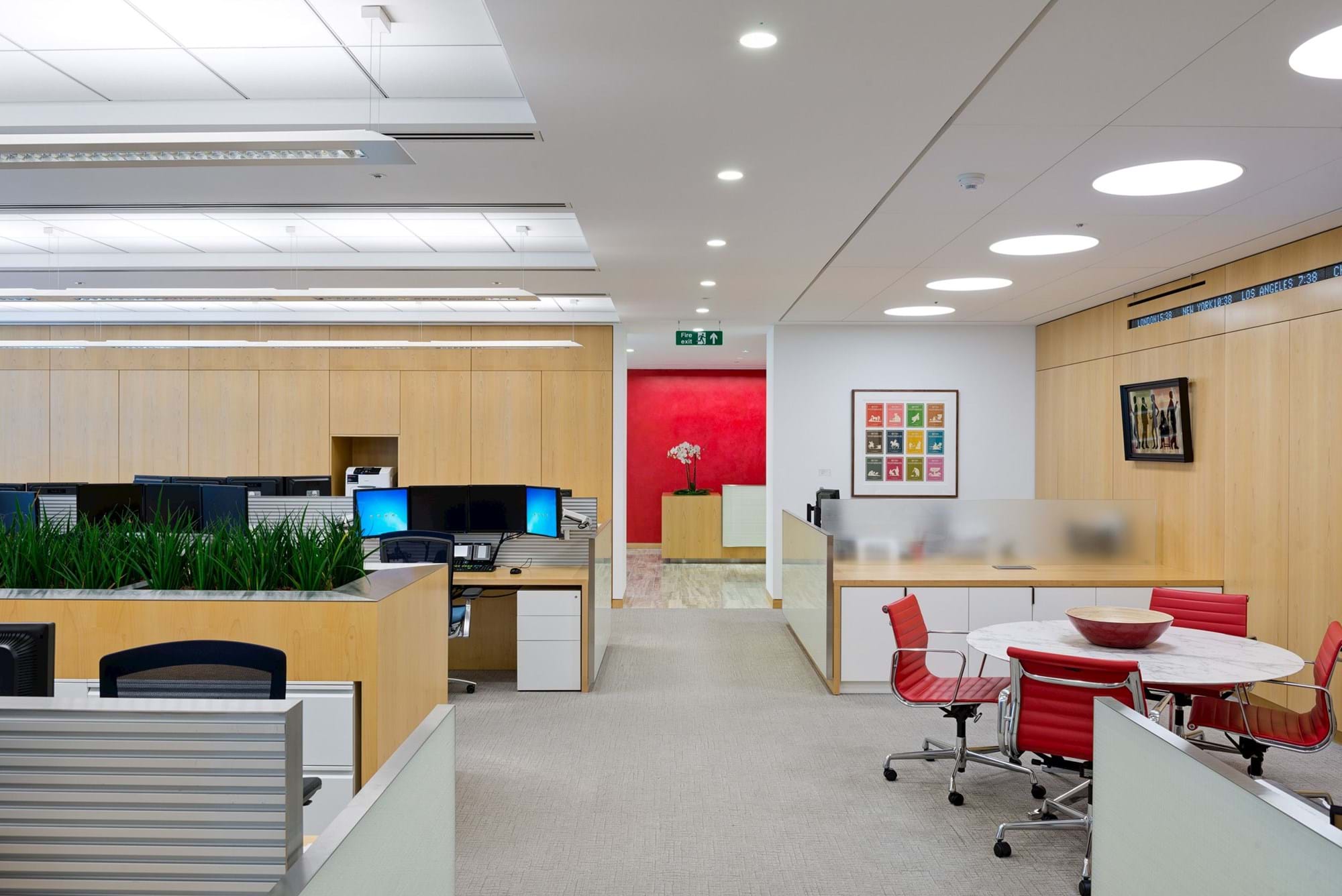 Modus Workspace office design, fit out and refurbishment - Angelo Gordon - Open Plan Office - Angelo Gordon 08 highres-without logo sRGB.jpg