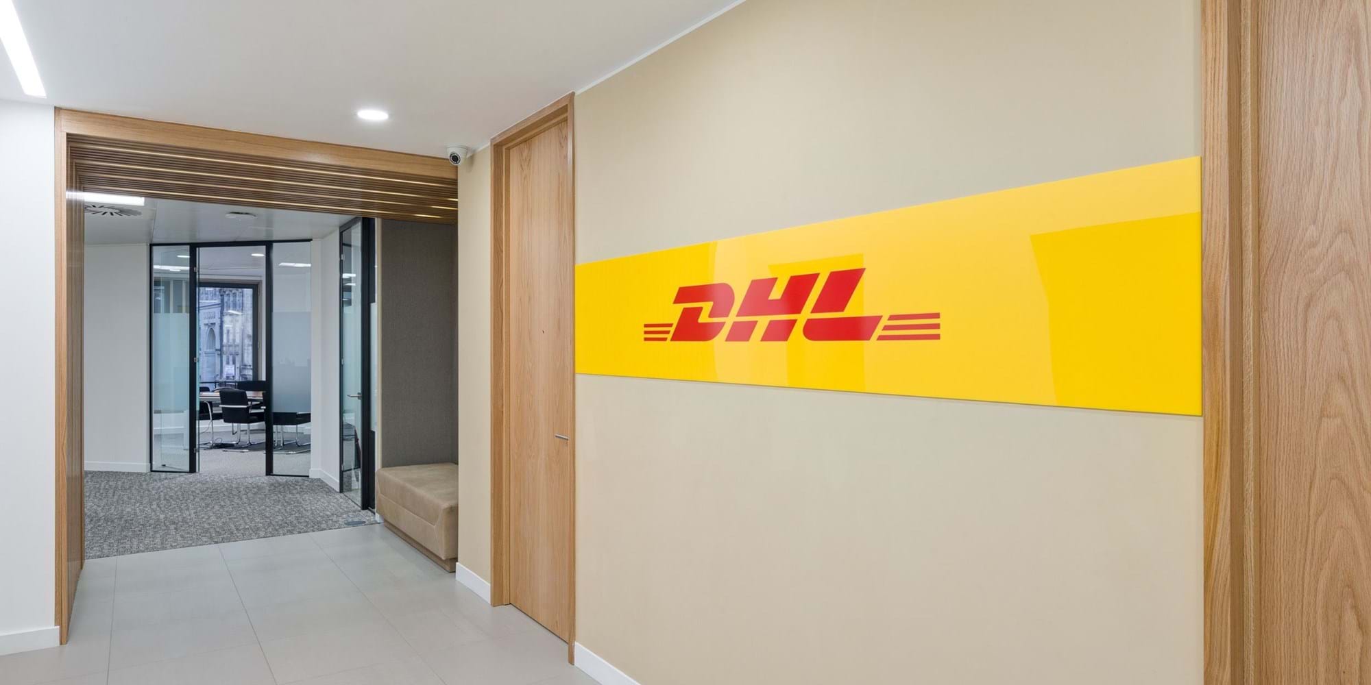Modus Workspace office design, fit out and refurbishment - DPDHL - DHL 01 highres sRGB.jpg