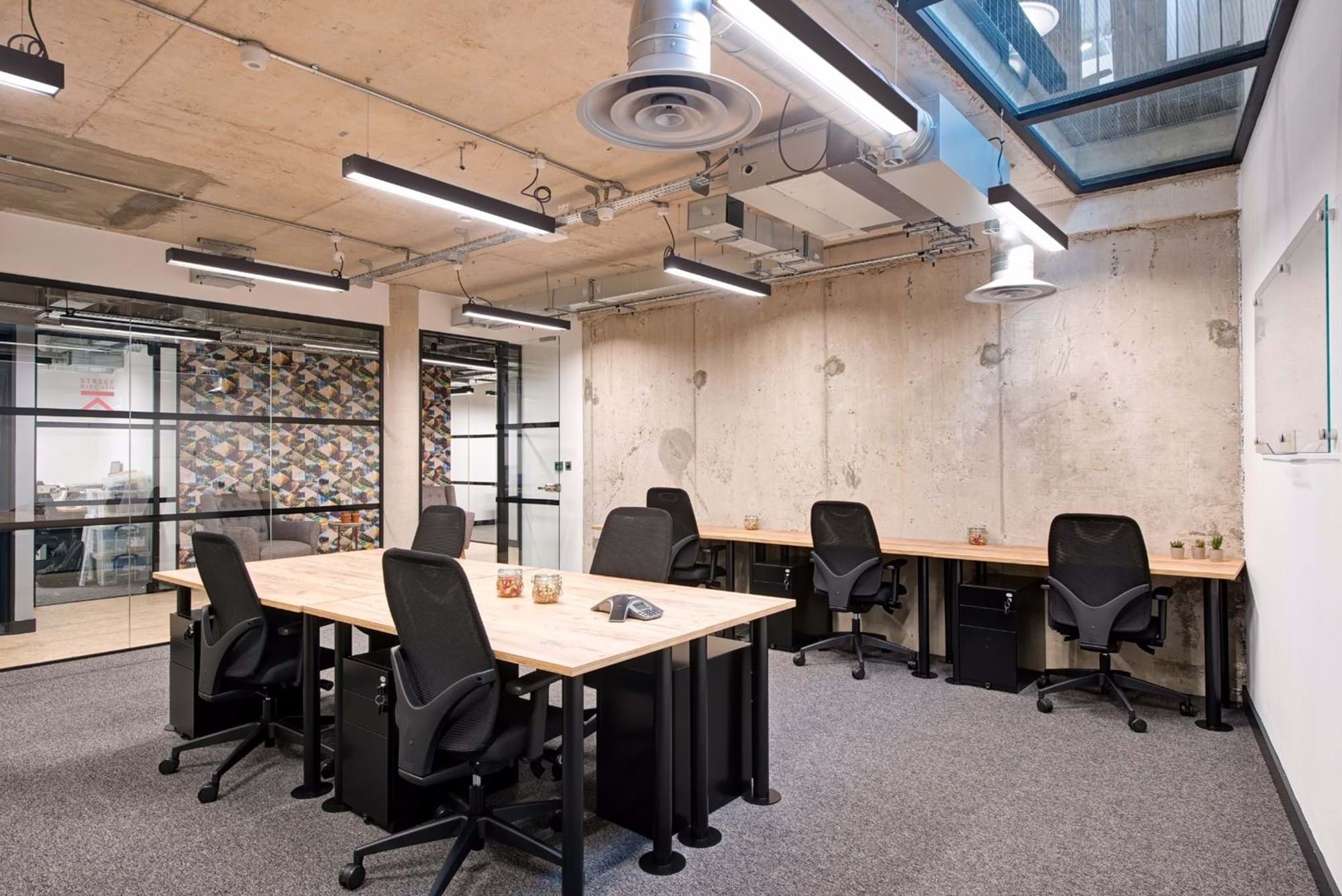 Modus Workspace office design, fit out and refurbishment - Worklife - London Fields - Regus London Fields 08 highres sRB.jpg
