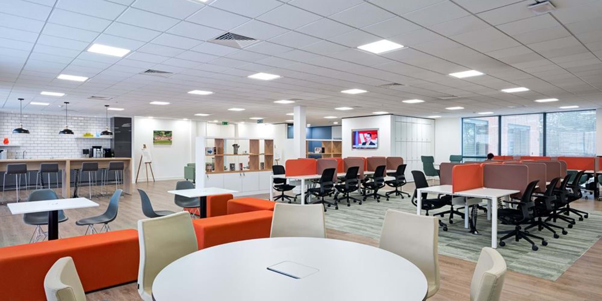 Modus Workspace office design, fit out and refurbishment - Regus Stokenchurch - Regus Gerrads Cross 01 highres sRGB.jpg