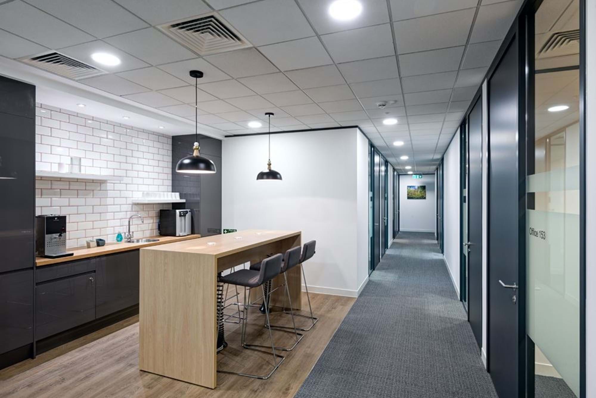 Modus Workspace office design, fit out and refurbishment - Regus Stokenchurch - Regus Gerrads Cross 06 highres sRGB.jpg
