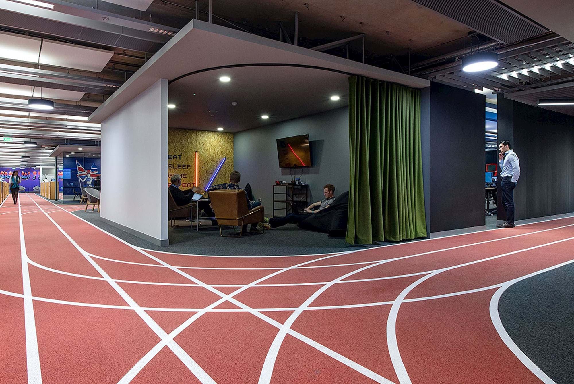 Modus Workspace office design, fit out and refurbishment - Ladbrokes - Meeting Room - Ladbrokes II 04.jpg