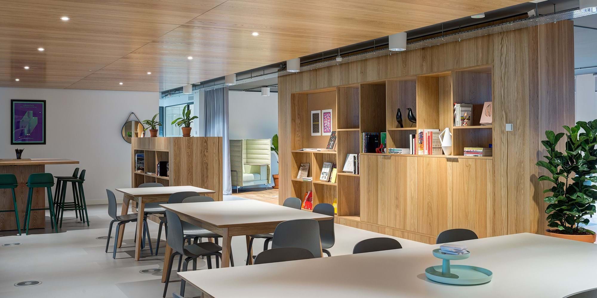 Modus Workspace office design, fit out and refurbishment - Spaces - Uxbridge - Spaces Uxbridge 06 highres sRGB.jpg