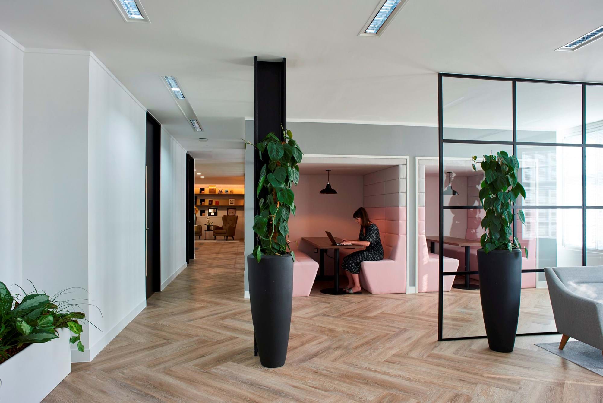 Modus Workspace office design, fit out and refurbishment - YM&U Group - ojk-aura-37947.jpg