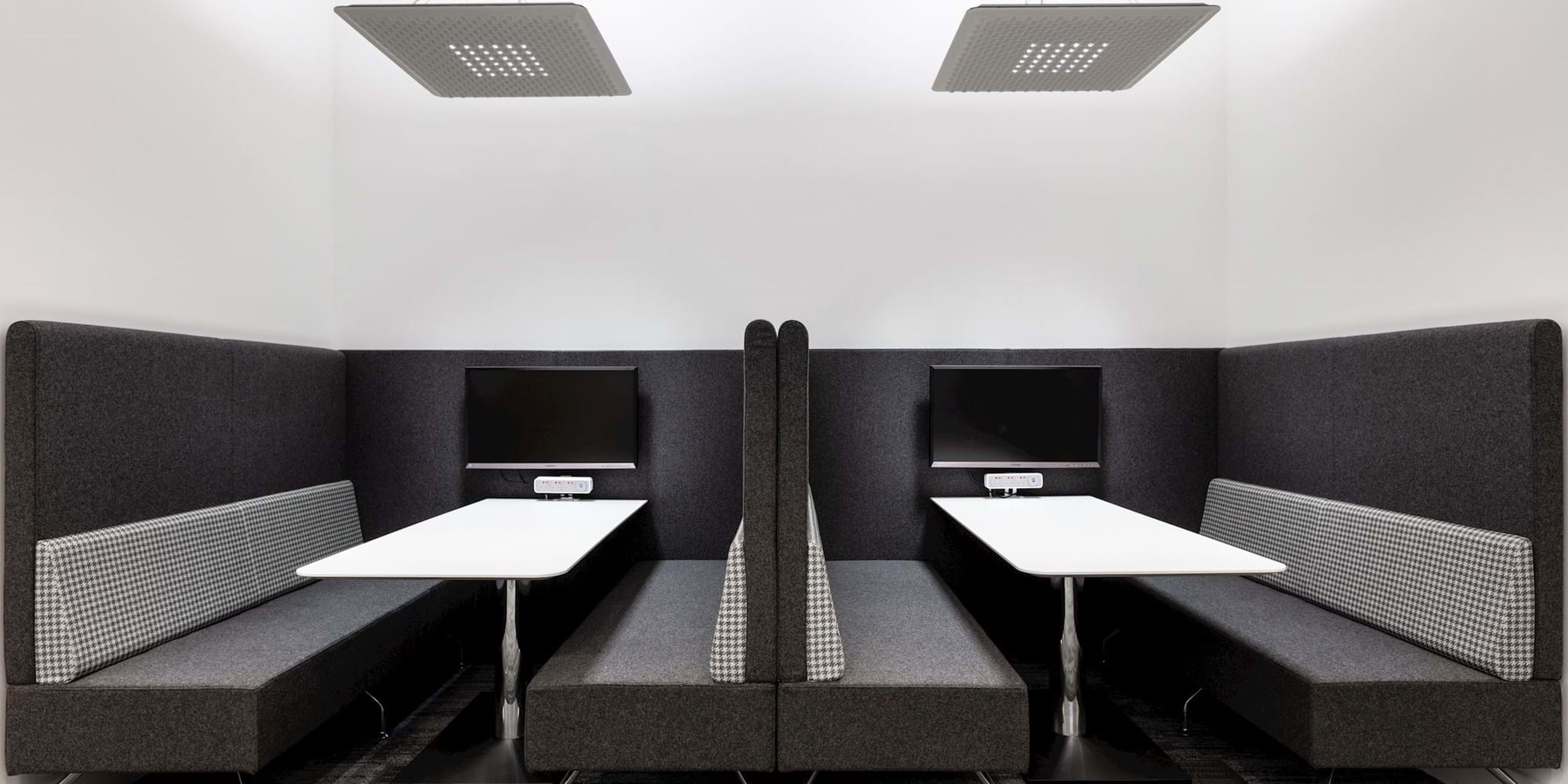 Modus Workspace office design, fit out and refurbishment - Atkins Manchester - Modus_Atkins-70.jpg
