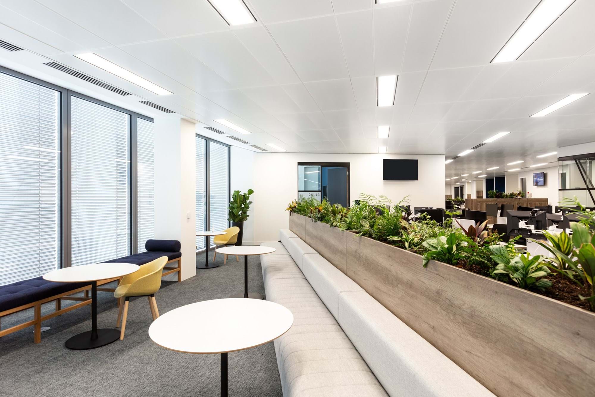 Modus Workspace office design, fit out and refurbishment - Insurance and Risk Management Firm - Modus_Verisk_Day2-46.jpg