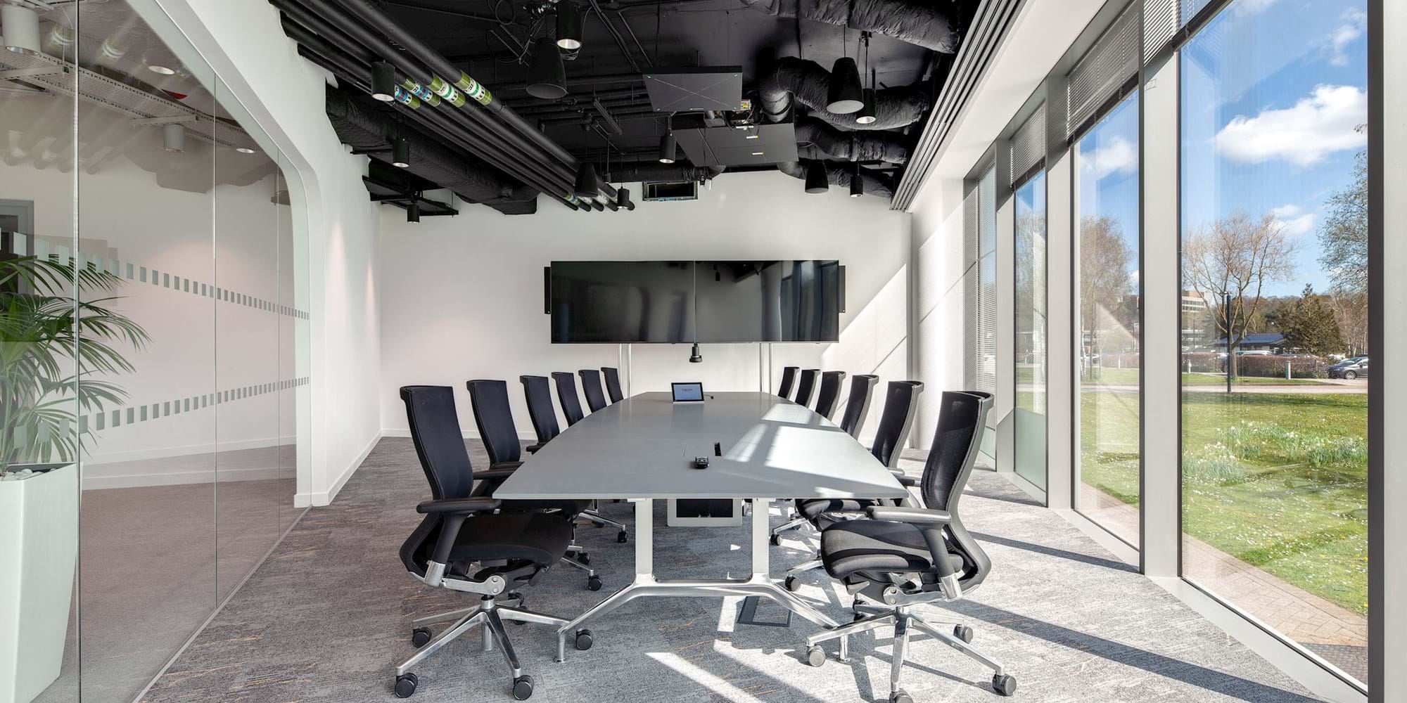 Modus Workspace office design, fit out and refurbishment - Rakuten - 2304_Rakuten_HR_8.jpg
