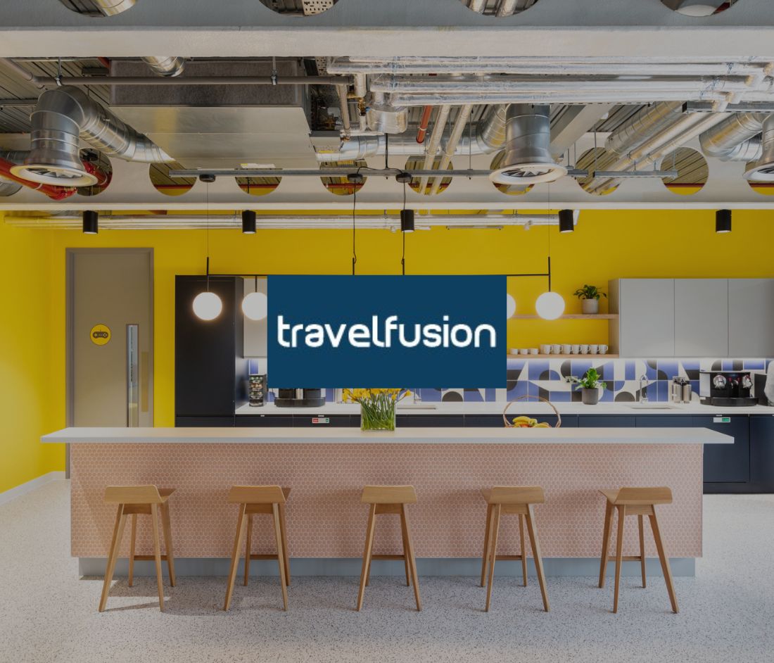 Travelfusion with yellow teapoint