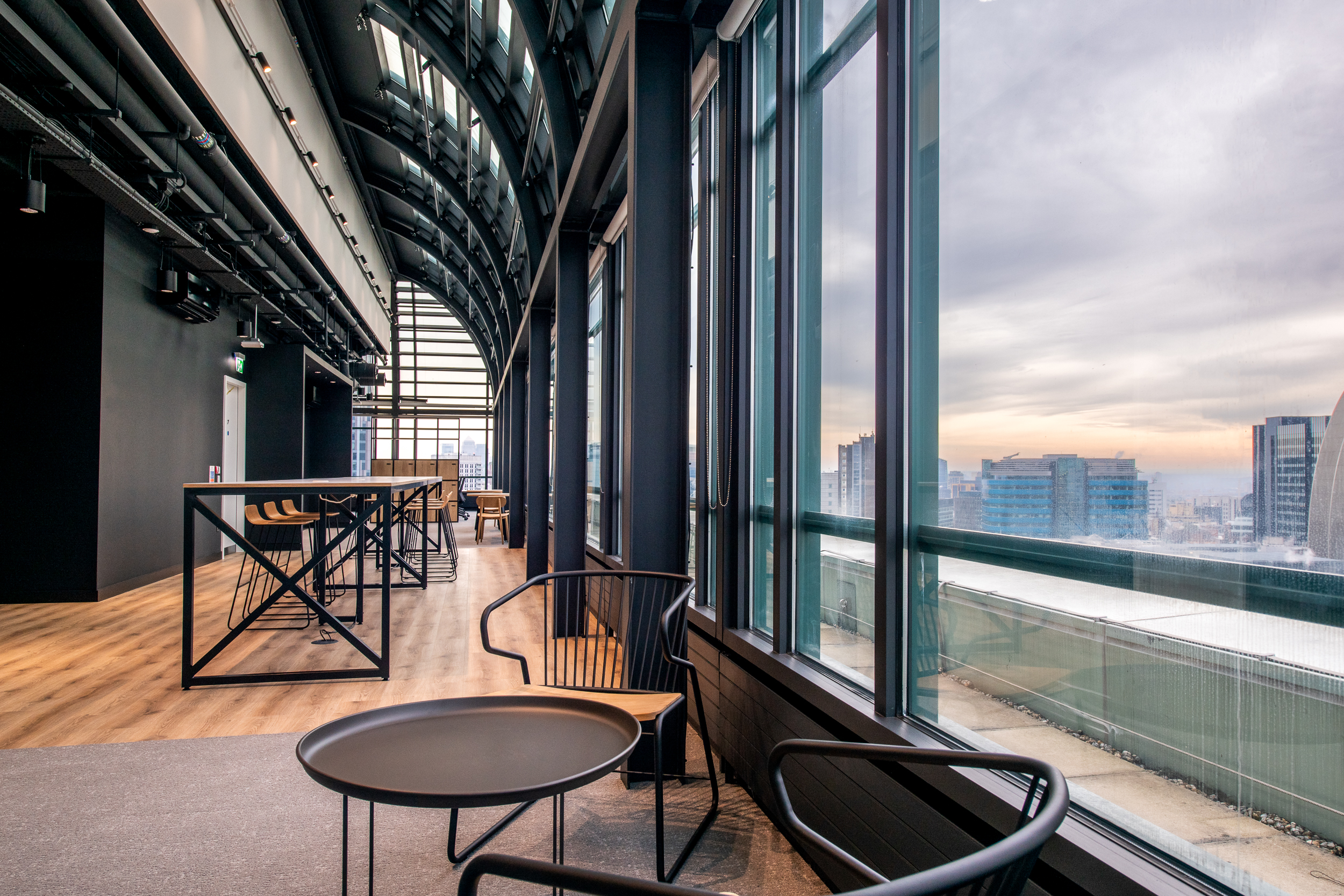 135 Bishopgate scenic view of London and several breakout spaces